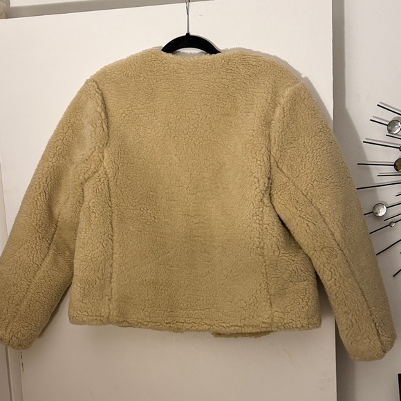 Abercrombie & Fitch Beige Sherpa Jacket with Dark Buttons - Picture 4 of 5